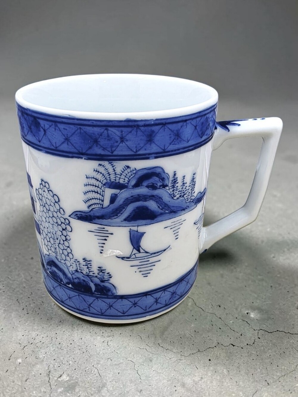 Mann Hand Painted Blue Old Canton Mug MCMLXXX Vintage